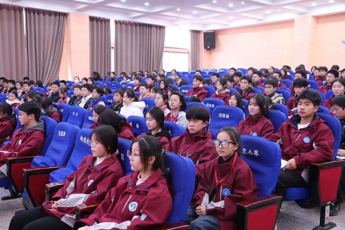 万州沙河中学2023-2024学年上期学生会工作总结暨表彰大