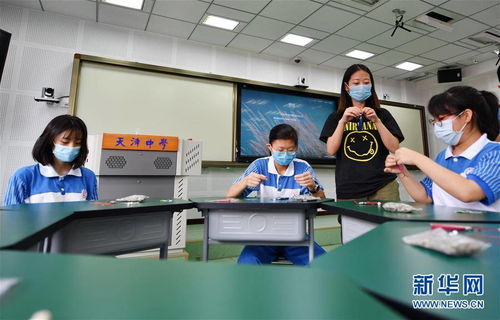 暑期实践营 点亮学子多彩生活，彰显中学学生会风采